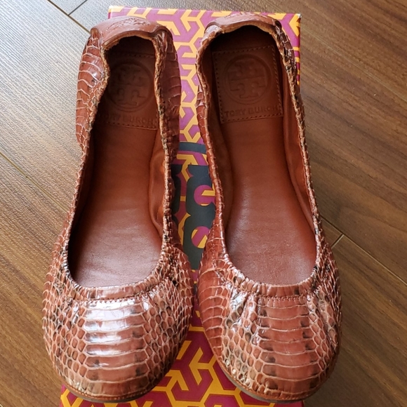 Tory Burch Flats - Picture 1 of 6